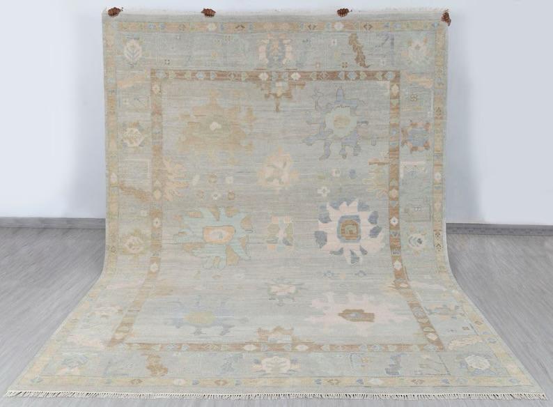 Hand-Knotted Oushak Rug with Pastel Floral Motifs, Light Beige Turkish Area Rug, Vintage-Inspired Bohemian Decor, 5x8 Unique Botanical Design