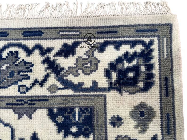 Handmade Indo-Rug – Geometric Lattice Design, Soft Beige & Gray, Luxury Wool Carpet.