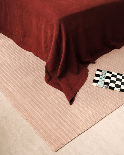 Modern Minimalist Rose Pink Hand-Tufted Woolen Area Rug with Linear Texture for Living Room